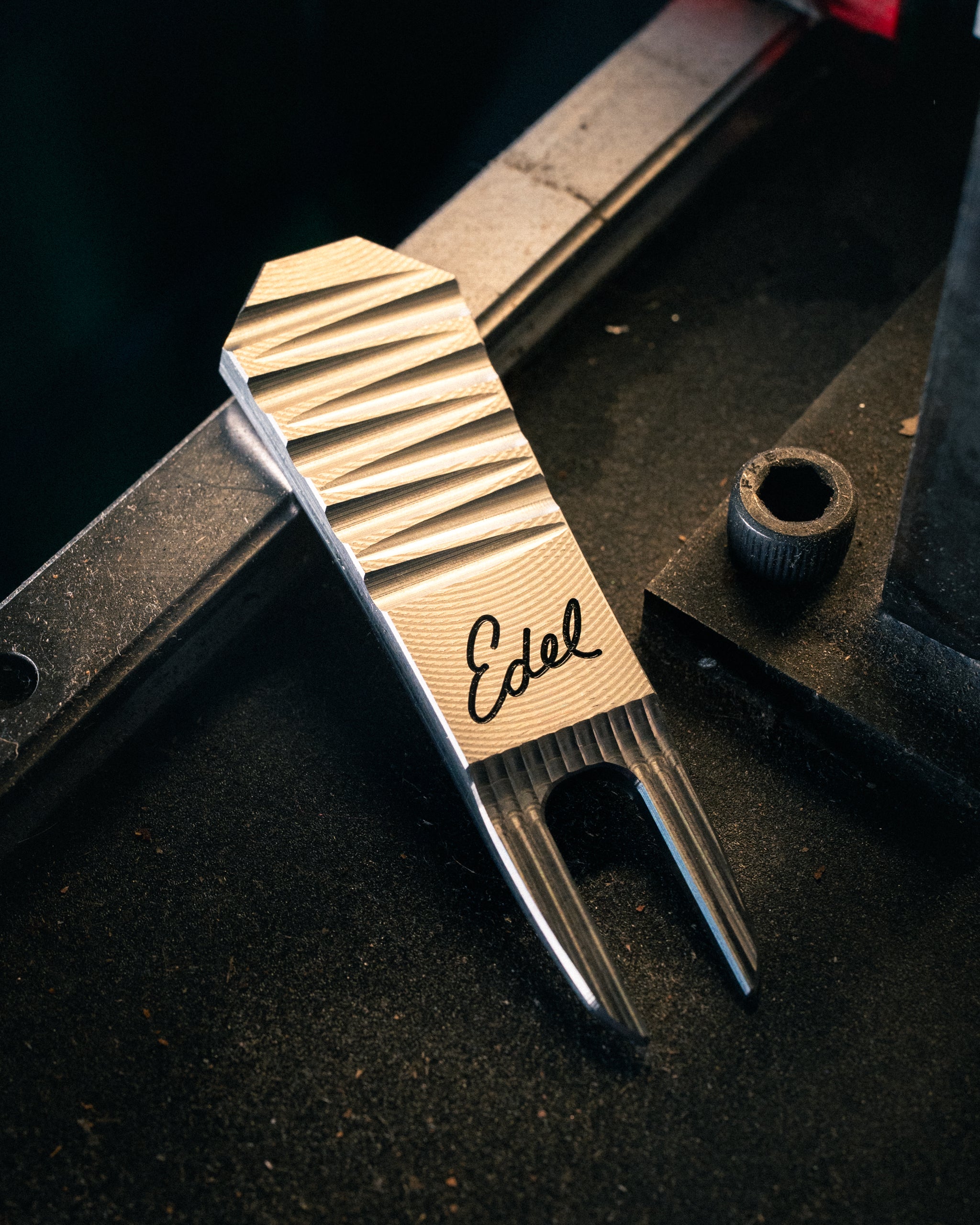 Milled Repair Tool – Edel Golf